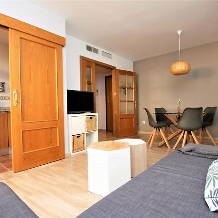 מארבלה Apartamento Beachfront La Jacaranda מראה חיצוני תמונה