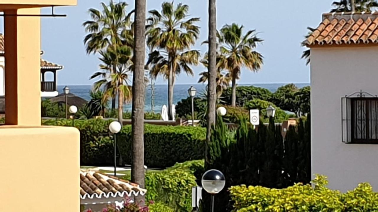 מארבלה Apartamento Beachfront La Jacaranda מראה חיצוני תמונה