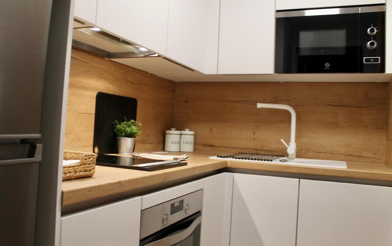 מארבלה Apartamento Beachfront La Jacaranda מראה חיצוני תמונה